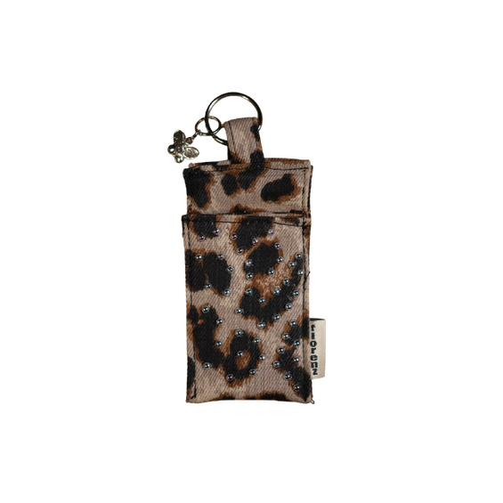 The Pochette Lighter Sleeve