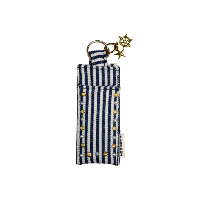 The Pochette Lighter Sleeve
