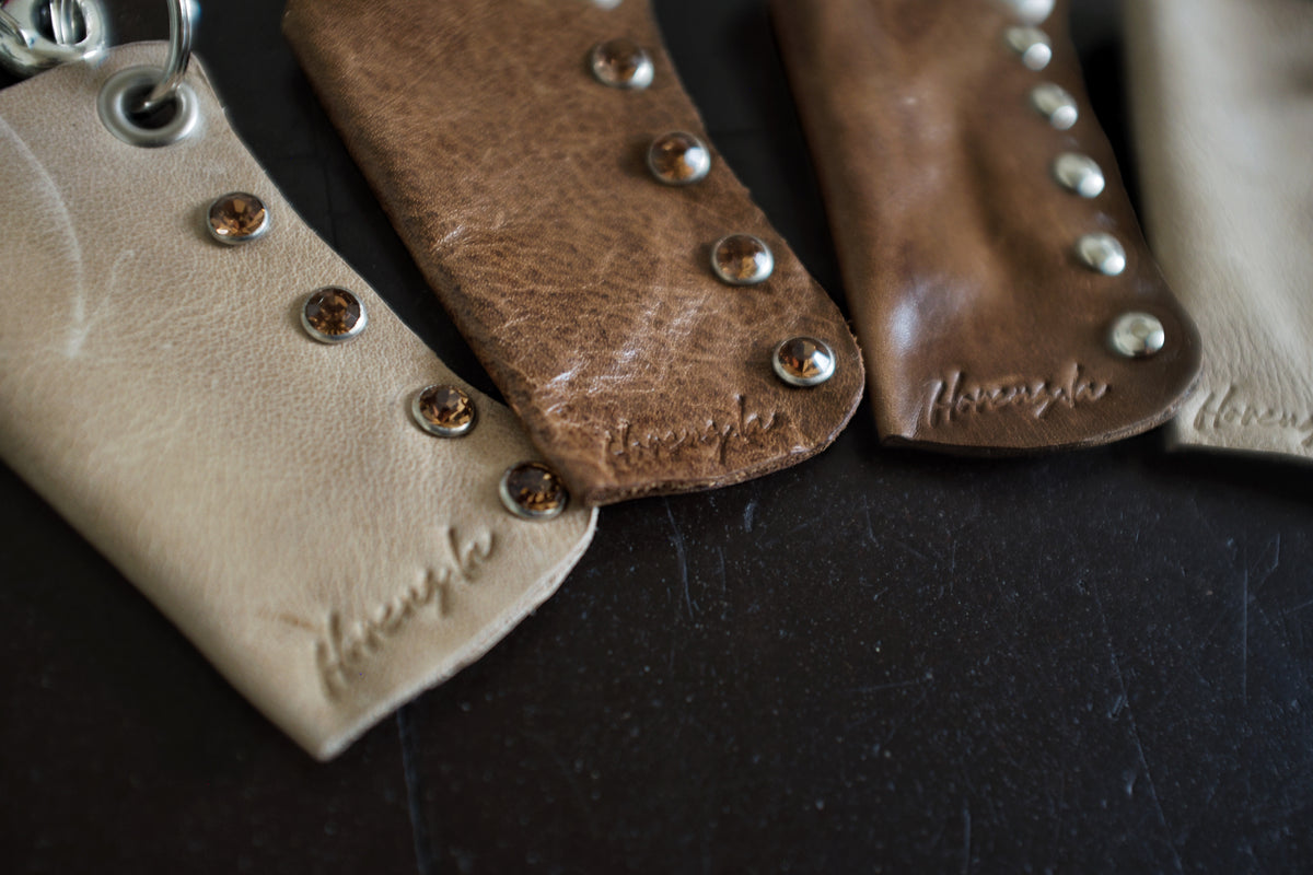 Studded Lighter Sleeve