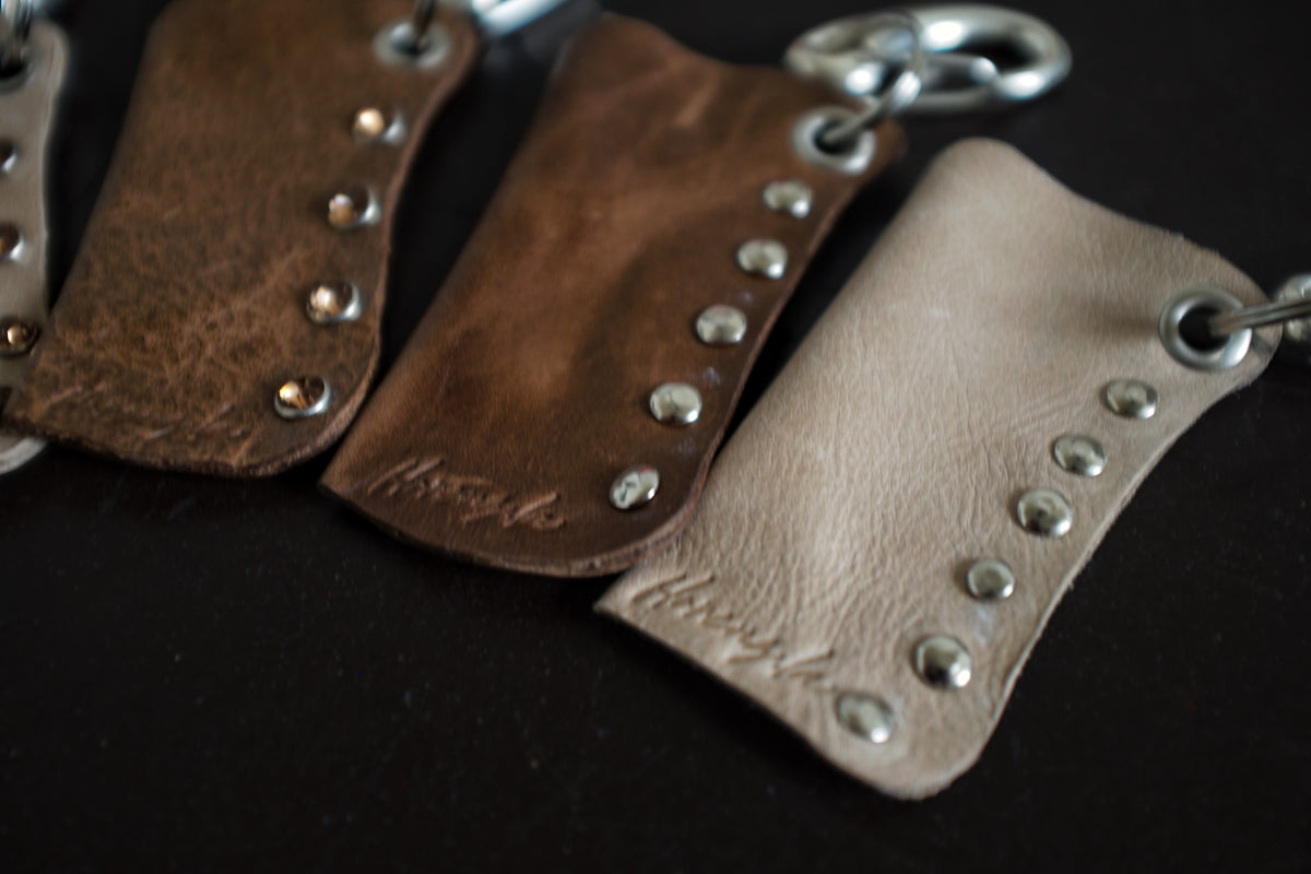 Studded Lighter Sleeve